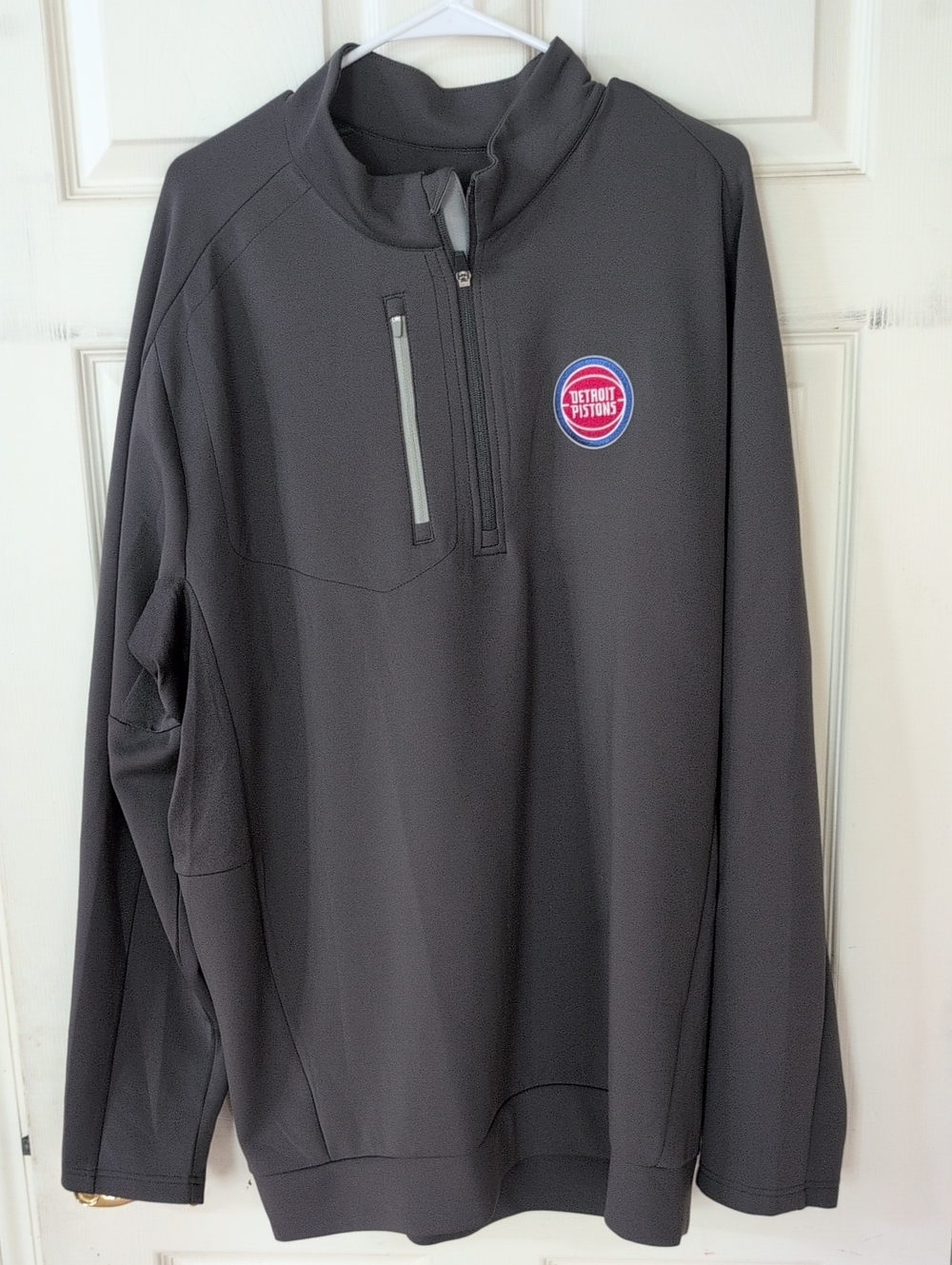 Detroit Pistons Antigua Black Performance 3XLT Pullover